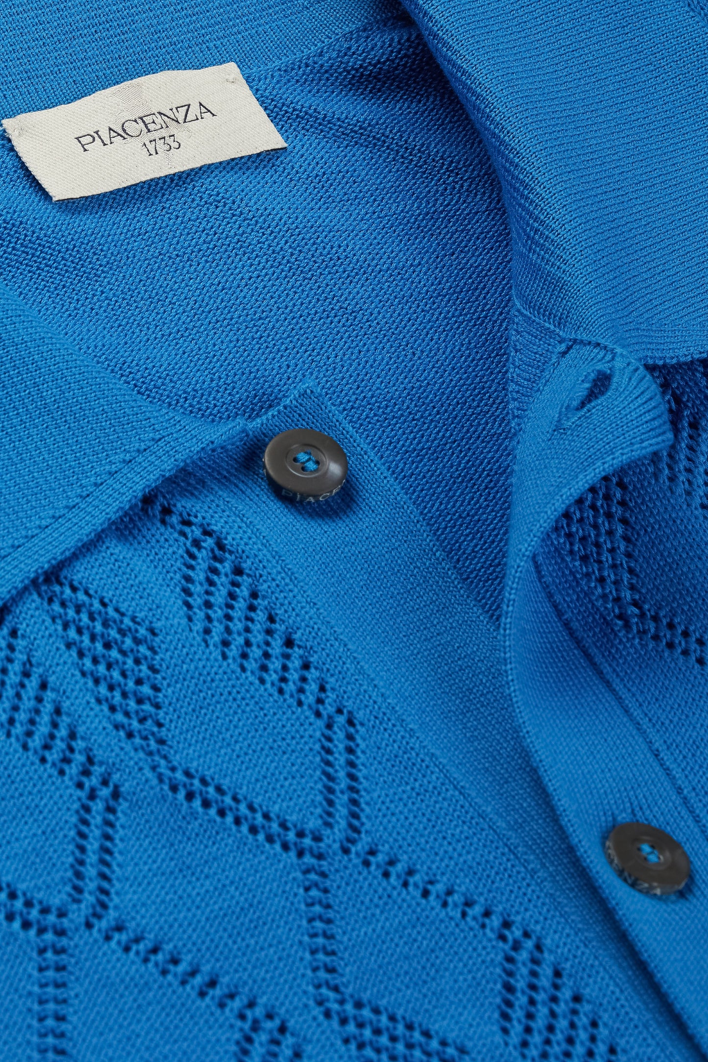 Electric blue crochet short-sleeved shirt
