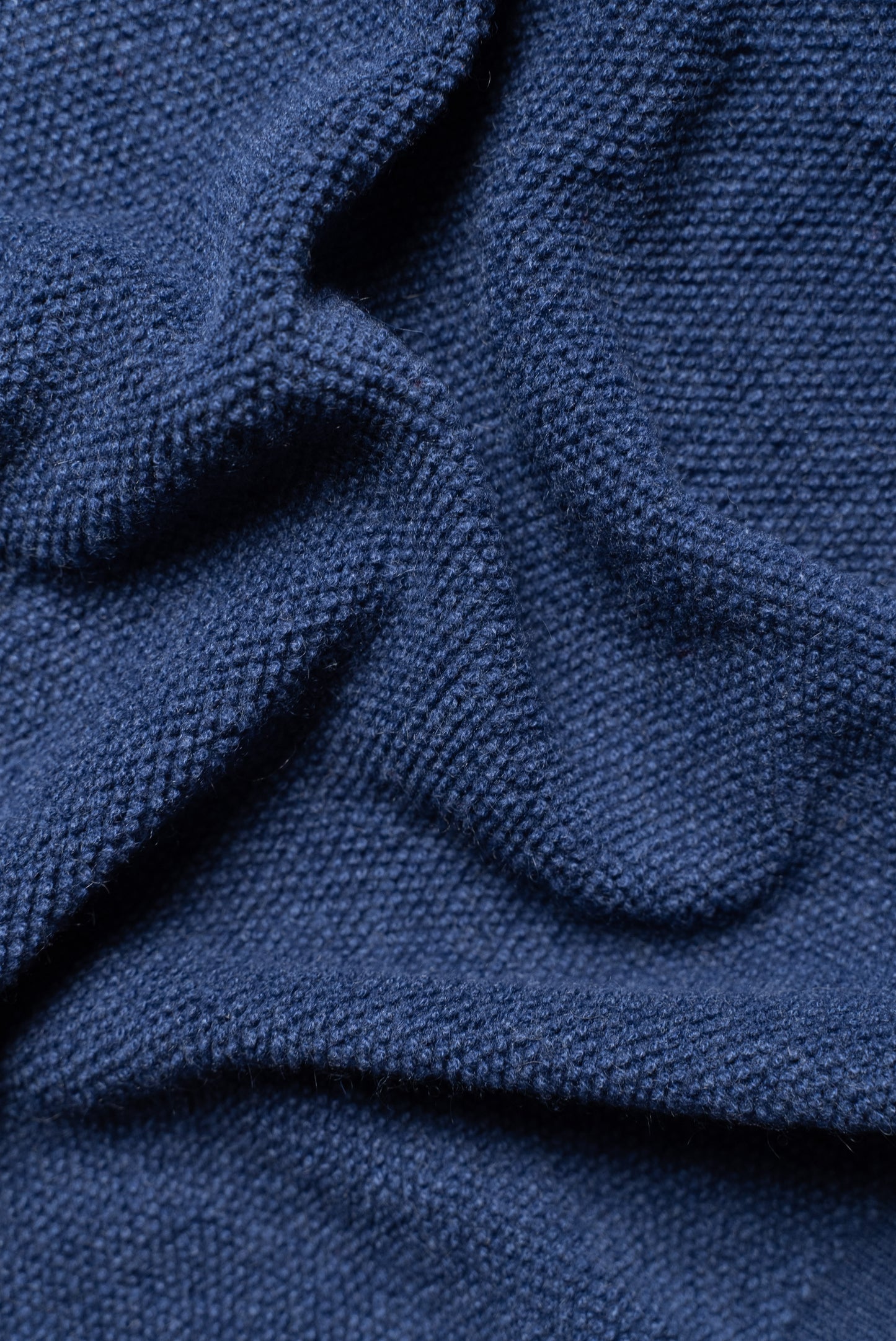 Cashmere sweatshirt with blue hood