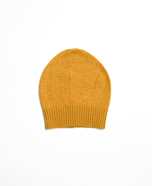Yellow shaved cap with ribbed bottom