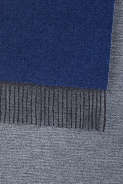 Gray and blue Eternity scarf in pure Alashan Cashmere