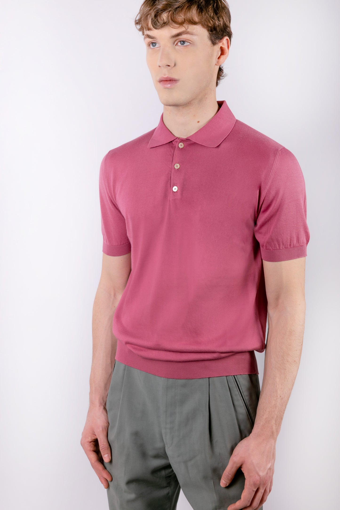 Pink short-sleeved polo shirt in cotton