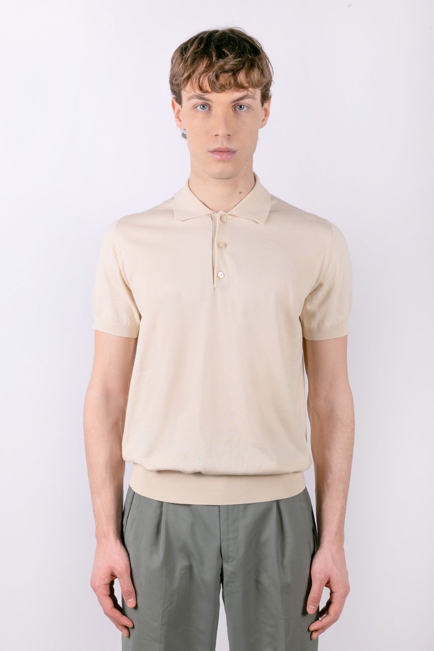 Short-sleeved polo shirt in natural color in cotton