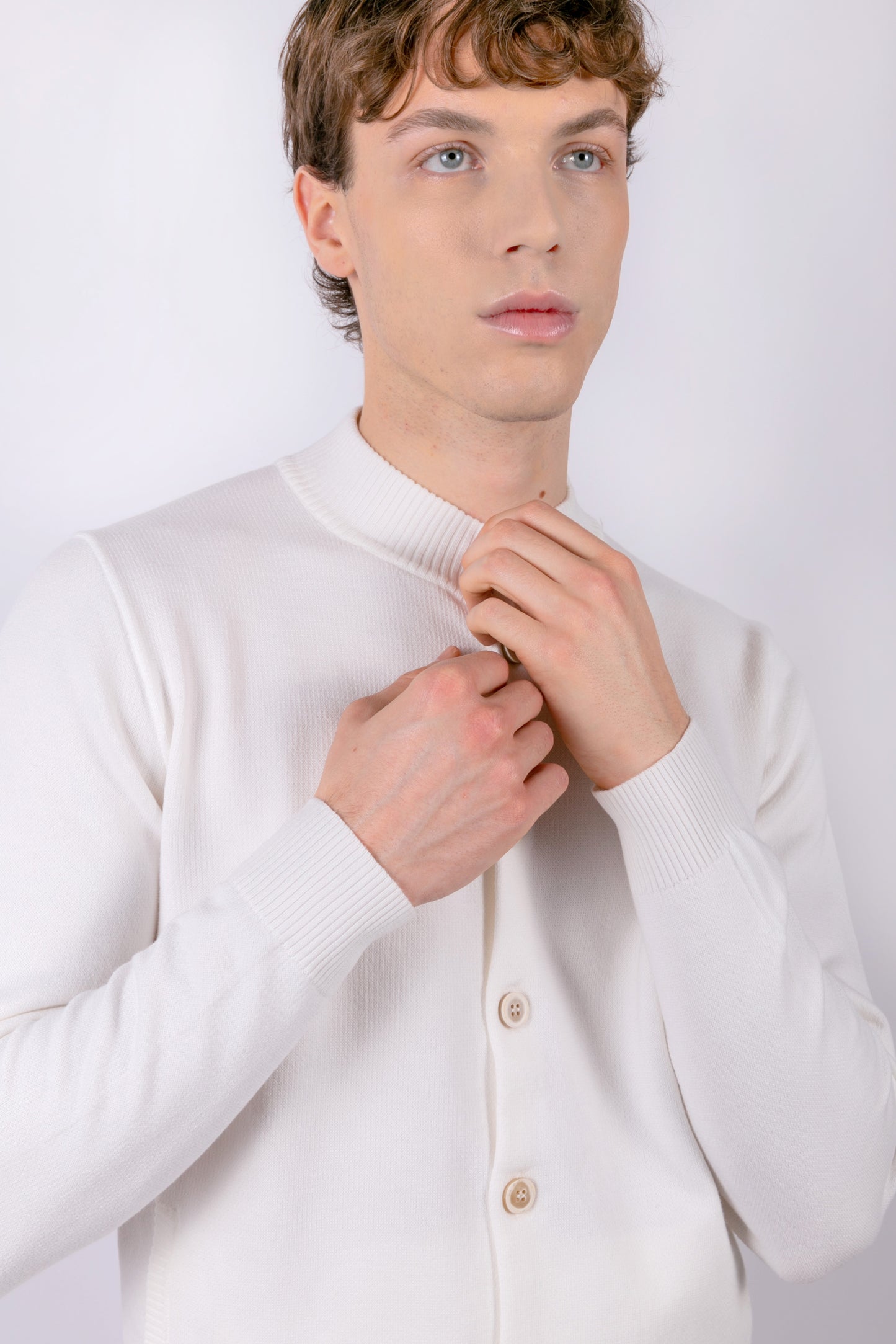 White cotton jacket with buttons